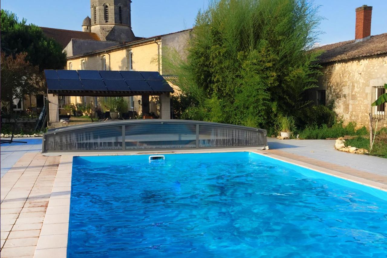 Gites Jardin-Darcy - Piscine Au Sel Bois Exterior foto
